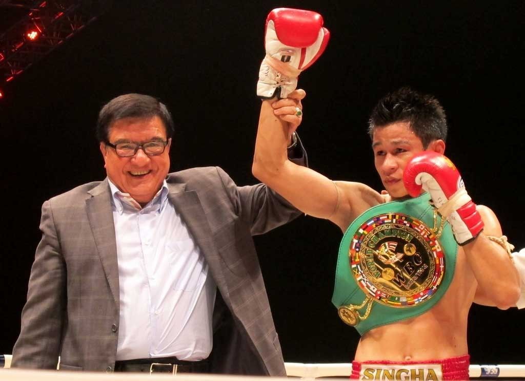 Sagetdao Petpayathai is one of the greatest Muay Thai World Champions in history.