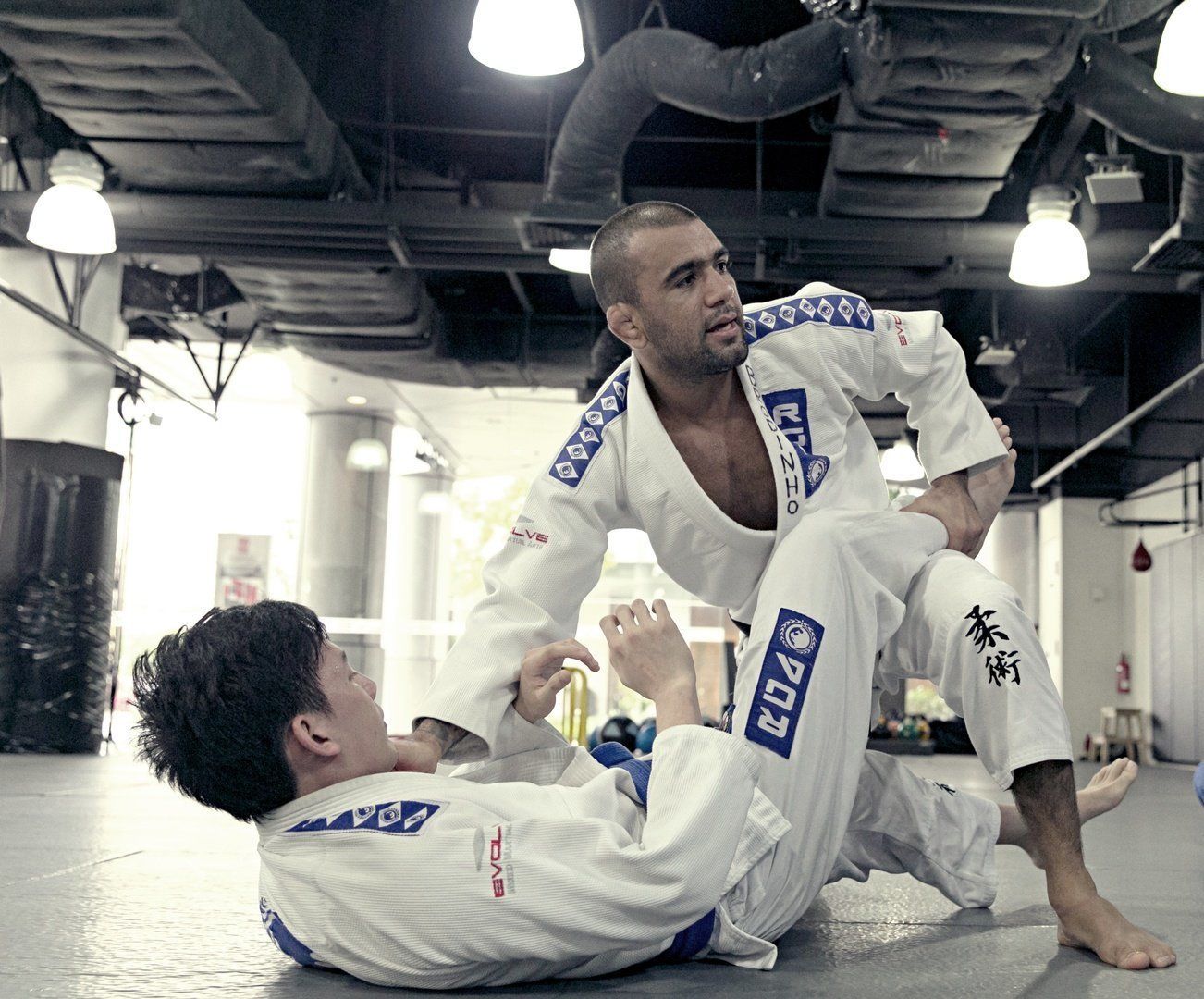 BJJ World Champion and UFC Fighter "Brodinho" Issa has been practicing BJJ for over 15 years. 