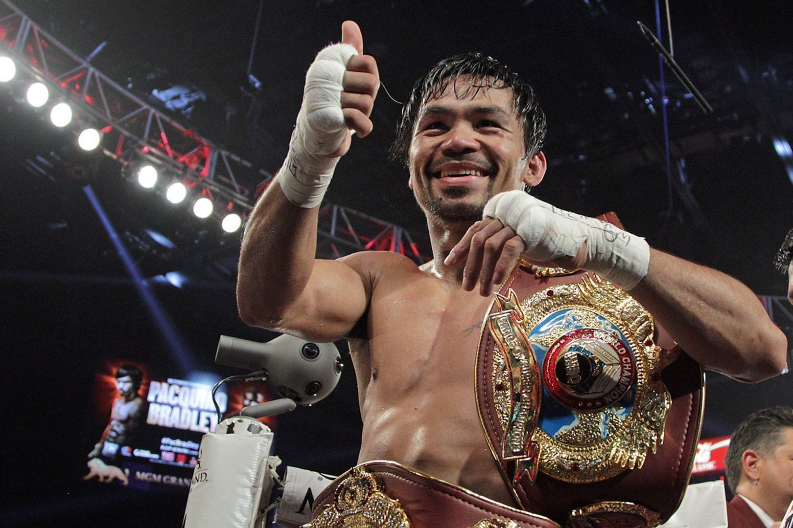 Here's Why Manny Pacquiao Will Stop Jessie Vargas On 5 ...