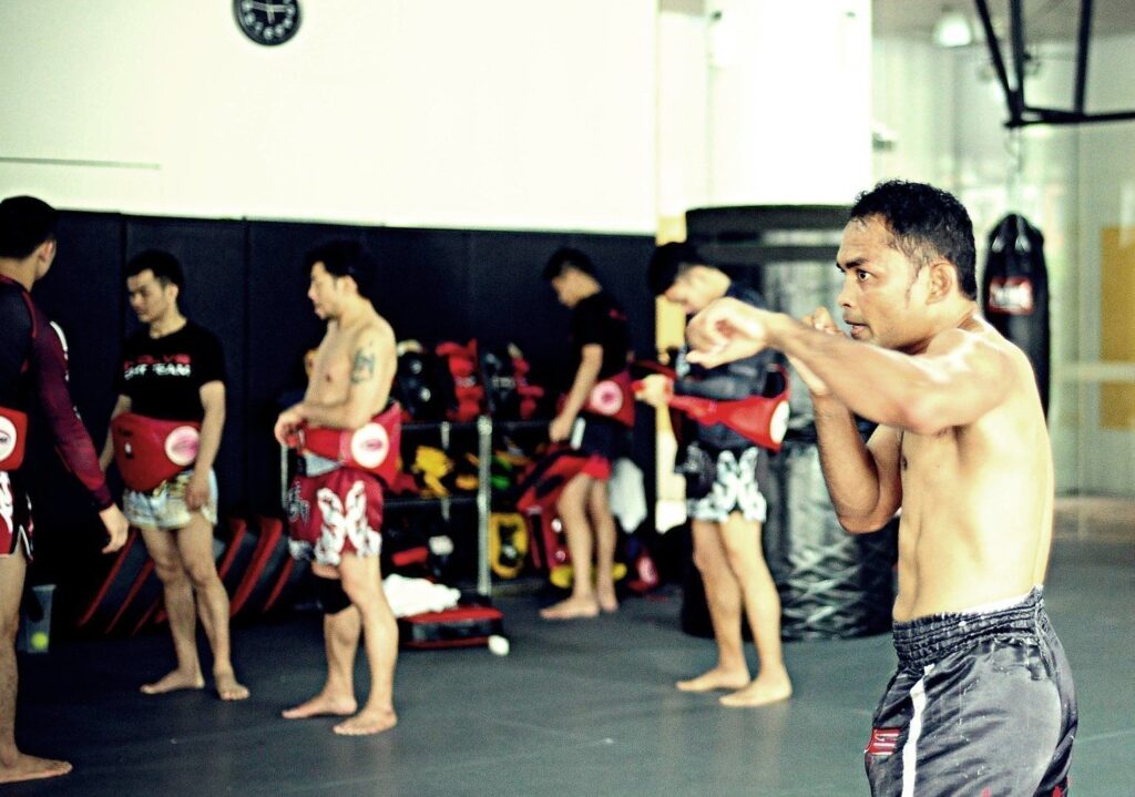 Multiple-time Muay Thai World Champion and ONE Superstar Dejdamrong Sor Amnuaysirichoke trains hard at the Evolve MMA Fighters Program.