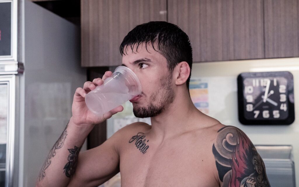 https://cdn.evolve-mma.com/wp-content/uploads/2017/06/bruno-water-1024x640.jpg