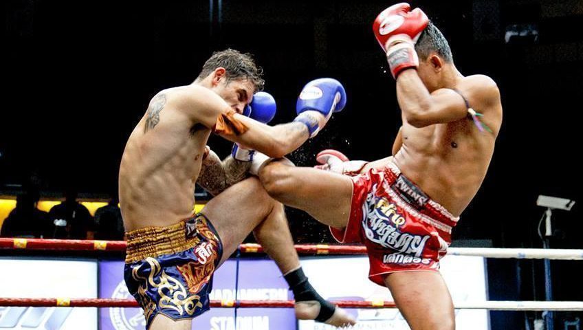 3 Reasons Why You Need To Master The Muay Thai Clinch - Evolve