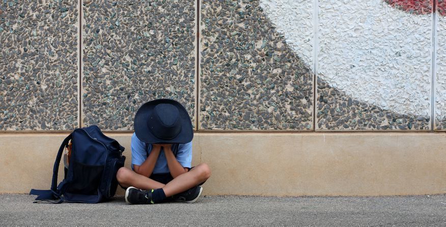 How To Keep Your Child Safe From School Bullying (Videos)