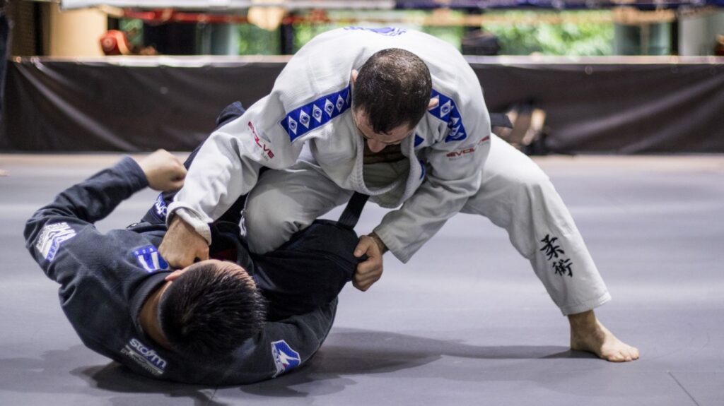 Intensity In BJJ: When To Flow And When To Smash