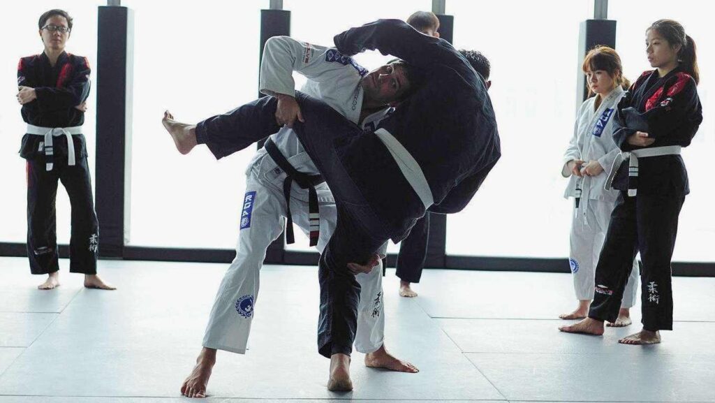 What You Need To Know About Takedowns From The Clinch For BJJ And MMA