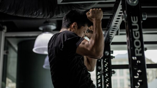 Here’s How To Perfect Your Pull-Ups | Evolve Daily