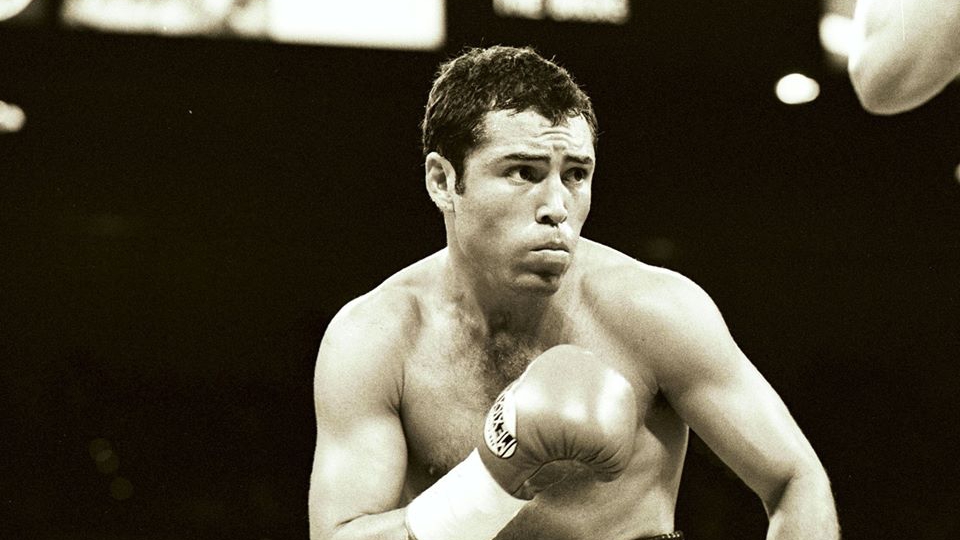 5 Of Oscar De La Hoya's Signature Boxing Techniques You Can Add To