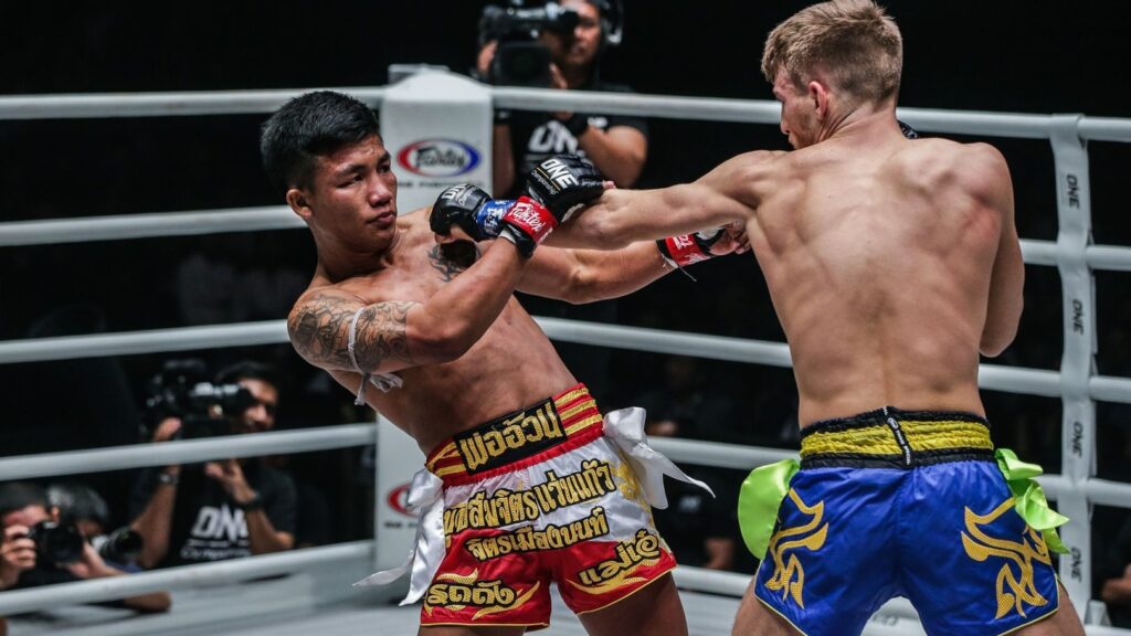 muay thai stance and footwork