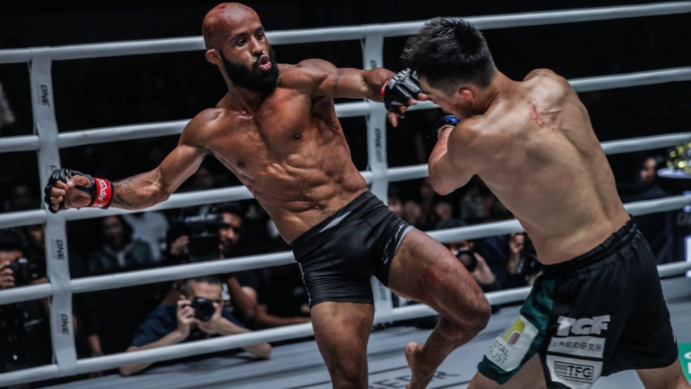 Breaking Down Demetrious Johnson's Style Of Fighting