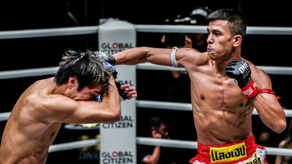 Knock Your Opponents Out With These 5 Muay Thai Combinations!