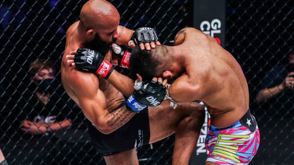 An Introduction To Clinching In MMA - Evolve University Blog