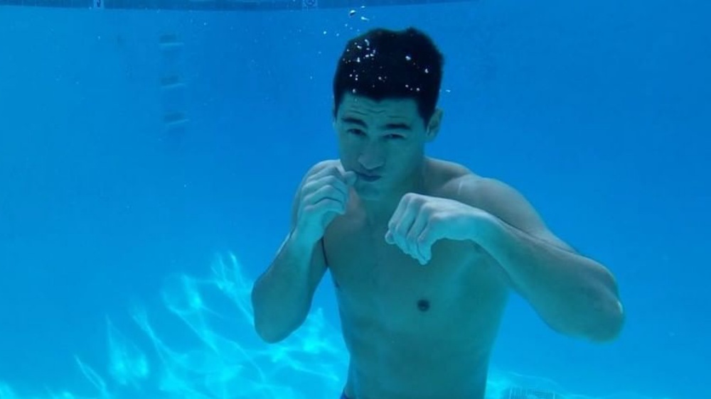 5 Benefits Of Shadowboxing Underwater