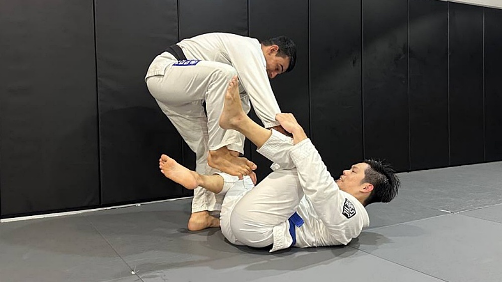 Introduction To High Step Passing In BJJ