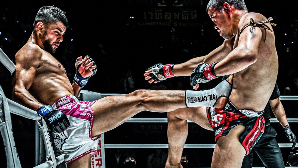 Turning The Corner: Tips And Tricks To Get Out From The Corner Ring Ropes In Muay Thai