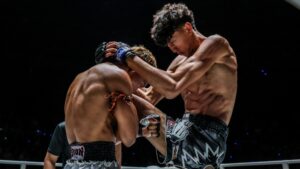 How To Throw Faster And More Powerful Knees In Muay Thai