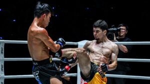 Aslamjon Ortikov utilizing the teep against Kongthoranee Sor Sommai in a Muay Thai Bout at ONE.