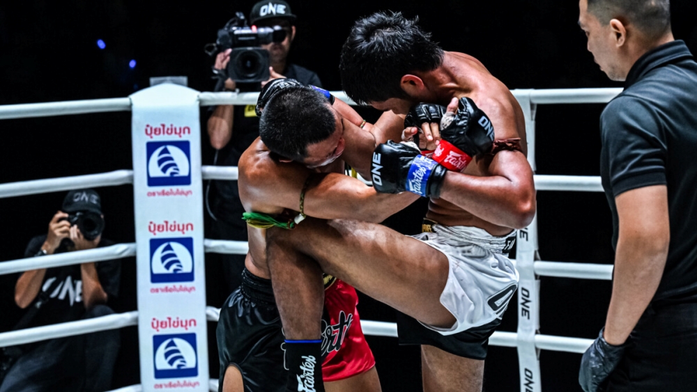 Understanding The Muay Plam Style In Muay Thai And The Art Of Clinching
