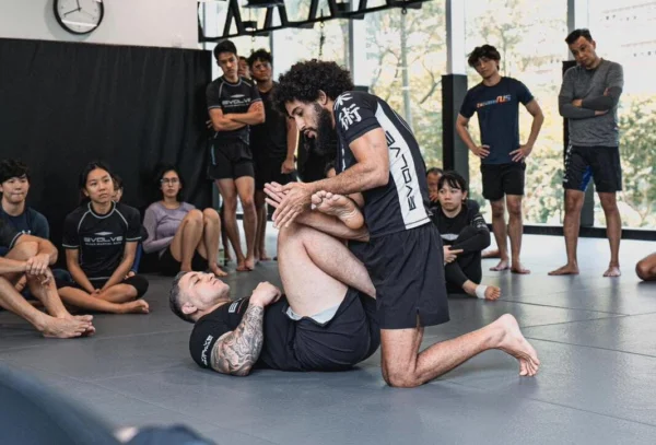 Benefits Of Submission Grappling (No-Gi)